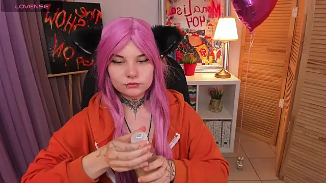 mekurisu online show from February 23, 2025, 7:44 am