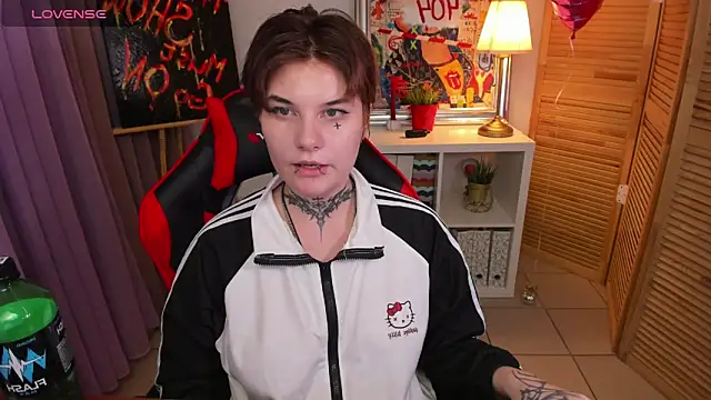 mekurisu online show from February 24, 2025, 2:58 pm