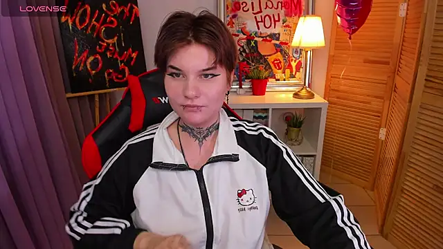 mekurisu online show from February 25, 2025, 4:35 am