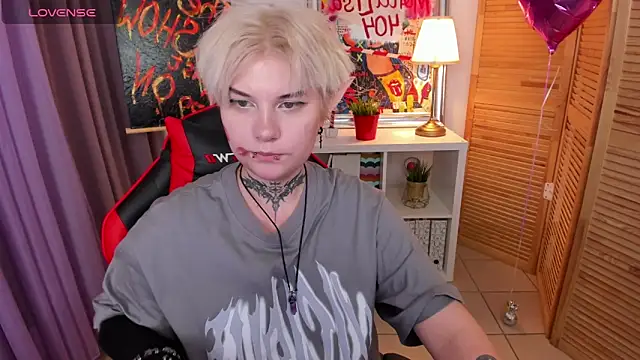 mekurisu online show from March 4, 2025, 4:17 am