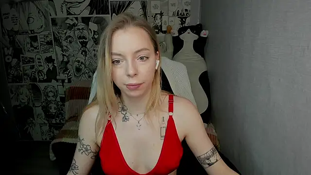 Martha Cameron online show from February 3, 2025, 12:15 am