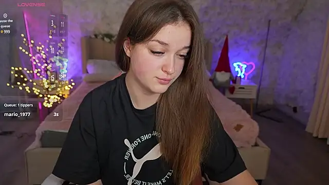 DonnaLustt online show from January 2, 2025, 3:26 am