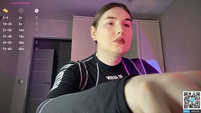 Maria Bowie online show from April 13, 2026, 7:47 am