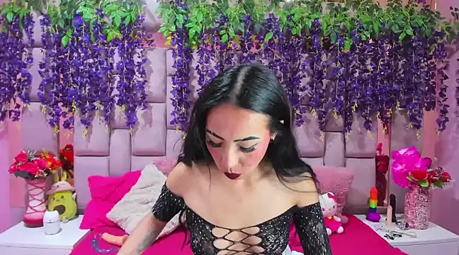 Snapshot of nathalia_pink chatting on December 9, 2024, 8:23 pm nathalia pink online show from December 9, 2024, 8:23 pm