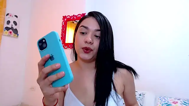 Snapshot of SaraBlosson chatting on September 19, 2025, 3:45 pm SaraBlosson online show from September 19, 2025, 3:45 pm