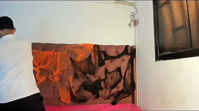 Snapshot of boys_yourparty chatting on October 6, 2025, 1:08 pm boys yourparty online show from October 6, 2025, 1:08 pm