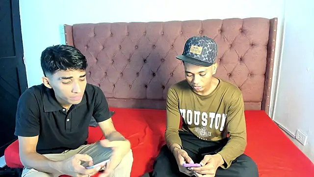 Snapshot of boys_yourparty chatting on October 10, 2025, 1:10 pm boys yourparty online show from October 10, 2025, 1:10 pm