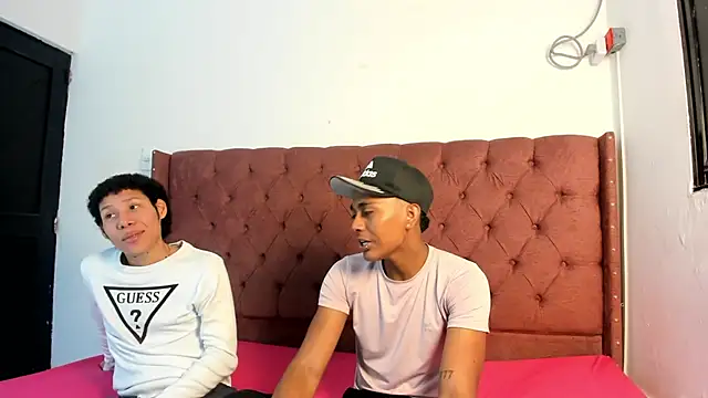 boys yourparty online show from December 21, 2025, 12:12 pm