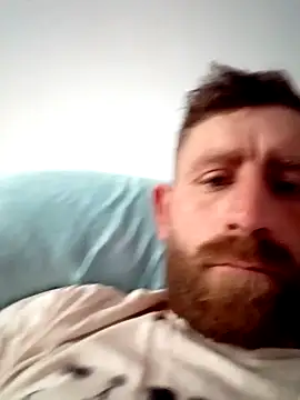 benalexa1992 online show from April 8, 2026, 4:07 pm