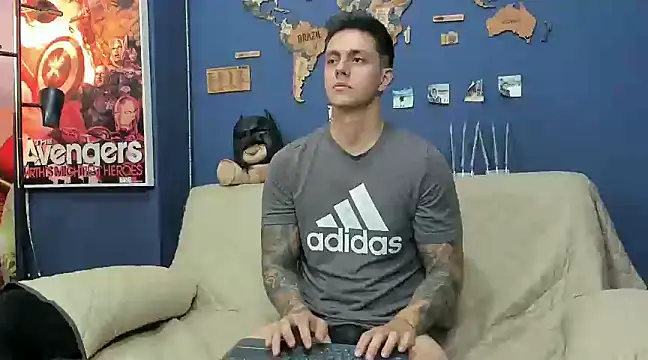 Snapshot of JeanBroc chatting on December 2, 2024, 8:33 pm JeanBroc online show from December 2, 2024, 8:33 pm