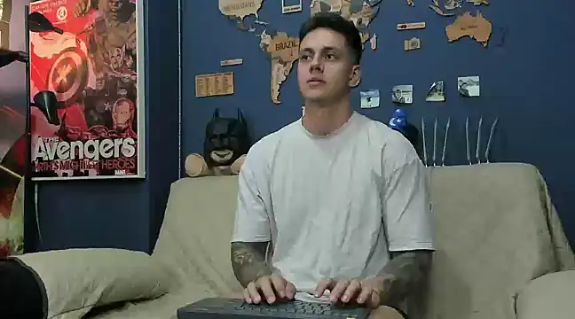 Snapshot of JeanBroc chatting on January 11, 2025, 8:21 pm JeanBroc online show from January 11, 2025, 8:21 pm