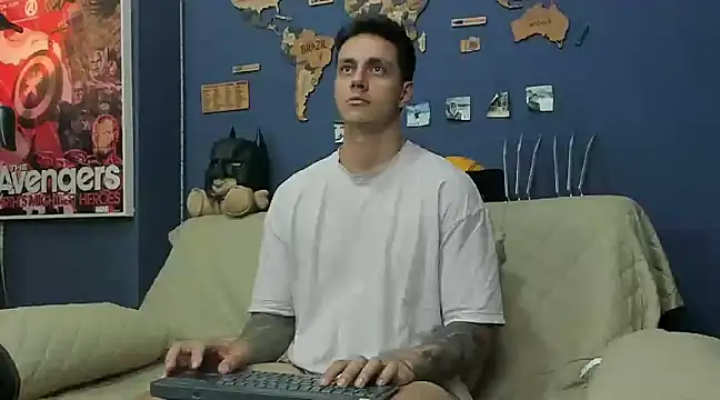 Snapshot of JeanBroc chatting on January 24, 2025, 11:12 pm JeanBroc online show from January 24, 2025, 11:12 pm