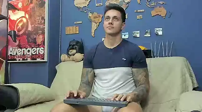 Snapshot of JeanBroc chatting on January 28, 2025, 8:04 pm JeanBroc online show from January 28, 2025, 8:04 pm