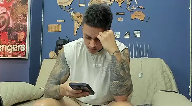 Snapshot of JeanBroc chatting on February 22, 2025, 7:58 pm JeanBroc online show from February 22, 2025, 7:58 pm