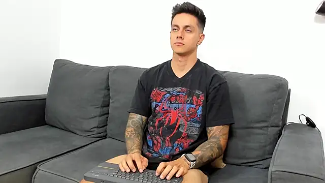 Snapshot of JeanBroc chatting on September 21, 2025, 8:54 pm JeanBroc online show from September 21, 2025, 8:54 pm