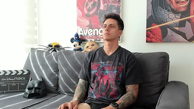 Snapshot of JeanBroc chatting on November 16, 2025, 7:52 pm JeanBroc online show from November 16, 2025, 7:52 pm