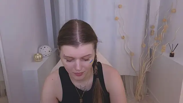 Snapshot of Miuu_miuu chatting on January 17, 2025, 9:28 pm Miuu miuu online show from January 17, 2025, 9:28 pm