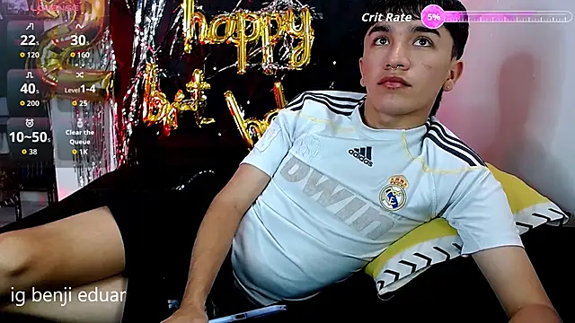 Snapshot of benji_hoter chatting on June 12, 2026, 6:07 pm benji hoter online show from June 12, 2026, 6:07 pm