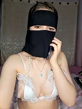 Snapshot of tia47 chatting on February 12, 2025, 6:30 pm tia47 online show from February 12, 2025, 6:30 pm