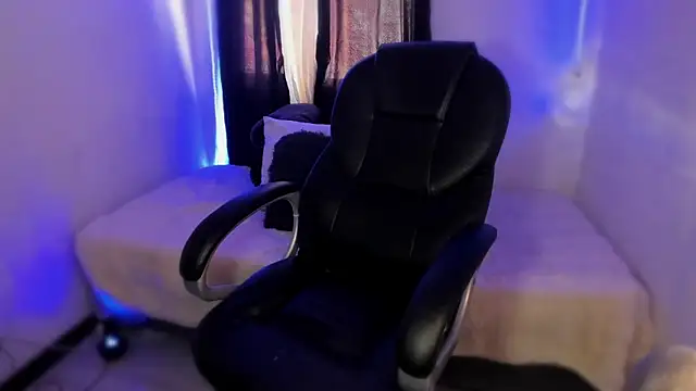 Snapshot of isabelithaa chatting on September 27, 2025, 1:16 pm isabelithaa online show from September 27, 2025, 1:16 pm