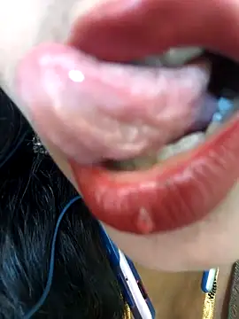 Lovely12streaming online show from October 1, 2025, 8:15 pm