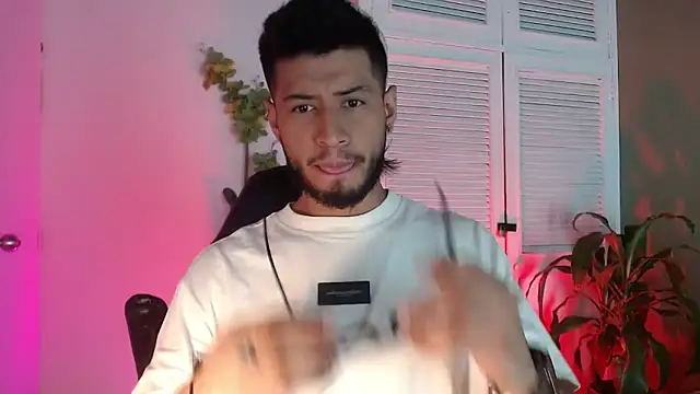 Colby brown03 online show from December 3, 2025, 7:12 pm