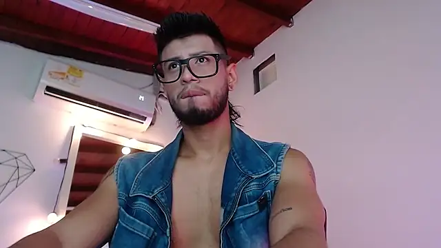 Colby brown03 online show from February 13, 2026, 7:32 pm