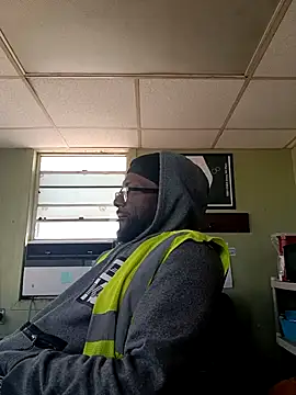 Snapshot of Txdarkmeat74 chatting on November 27, 2025, 6:10 pm Txdarkmeat74 online show from November 27, 2025, 6:10 pm