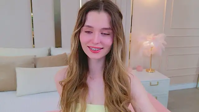 MarybethSnow online show from April 16, 2026, 5:14 pm