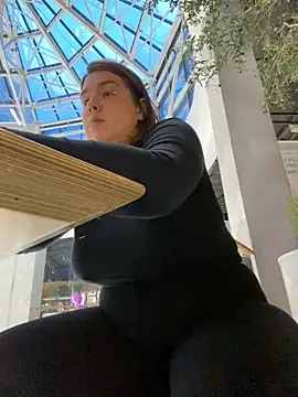 SuzieMurray online show from December 3, 2024, 12:27 pm