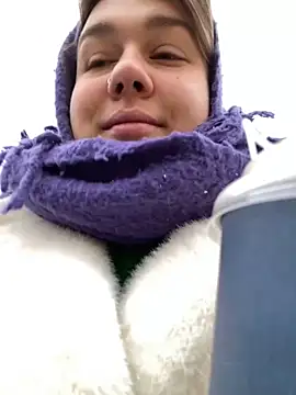 SuzieMurray online show from December 6, 2024, 9:21 am