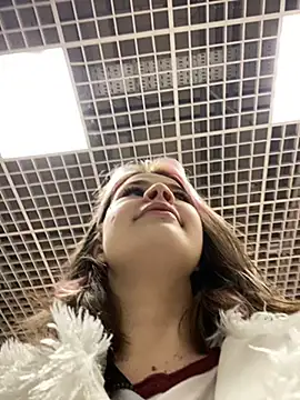 SuzieMurray online show from February 4, 2025, 8:24 am