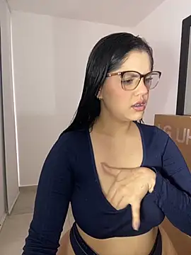 Snapshot of kimberlyhills1 chatting on November 20, 2025, 8:08 pm kimberlyhills1 online show from November 20, 2025, 8:08 pm