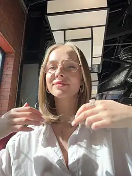 CaseyStar online show from March 2, 2025, 9:31 am