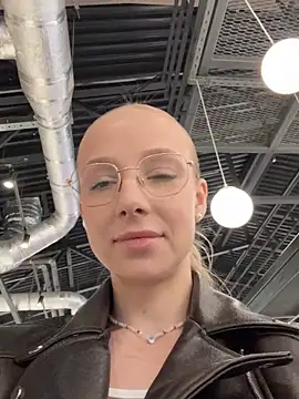 CaseyStar online show from March 17, 2025, 9:33 am