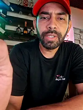 Snapshot of Alsaud1106 chatting on March 22, 2025, 11:53 pm Alsaud1106 online show from March 22, 2025, 11:53 pm