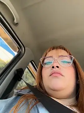 Snapshot of Tatiana_O chatting on June 1, 2026, 1:02 pm Tatiana O online show from June 1, 2026, 1:02 pm