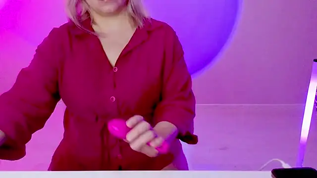 Snapshot of sarakatherin chatting on January 27, 2025, 3:26 am sarakatherin online show from January 27, 2025, 3:26 am