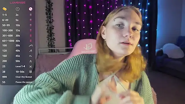 ReddHotPipper online show from January 24, 2025, 1:03 am