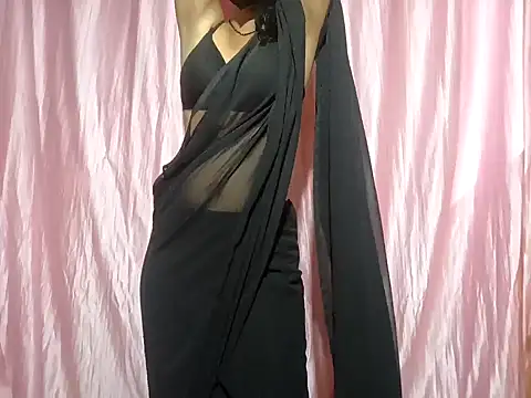 poojaxxx65 online show from January 24, 2025, 12:09 am