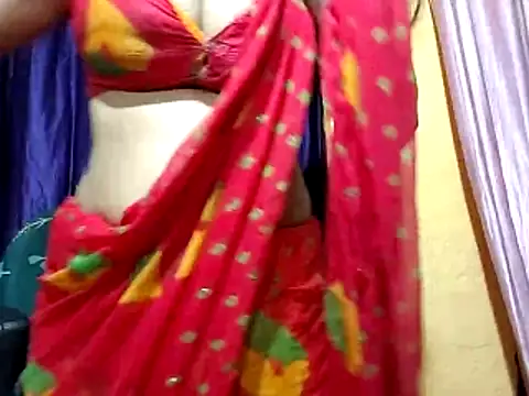 poojaxxx65 online show from February 22, 2026, 11:14 pm