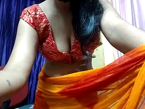 poojaxxx65 online show from May 28, 2026, 10:29 pm
