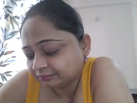 Snapshot of manvi199407 chatting on September 18, 2025, 12:29 pm manvi199407 online show from September 18, 2025, 12:29 pm