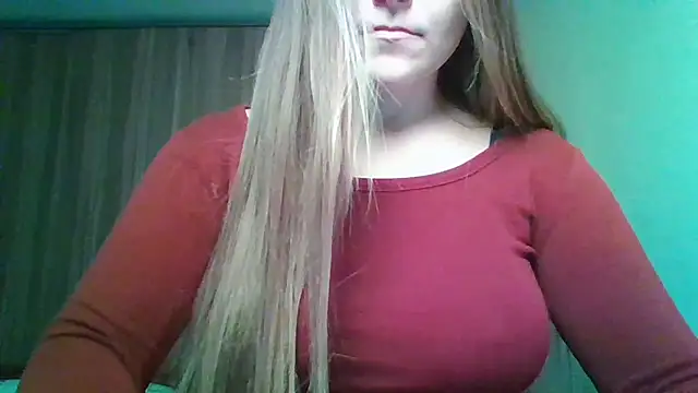 Evasapples online show from November 14, 2025, 1:21 pm