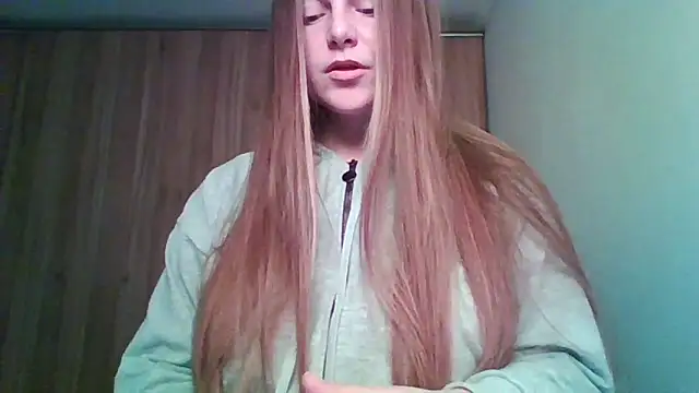 Evasapples online show from January 15, 2026, 5:16 pm