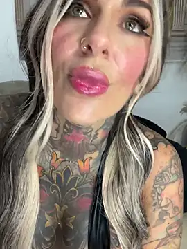 remyflux666 online show from December 18, 2025, 8:26 pm