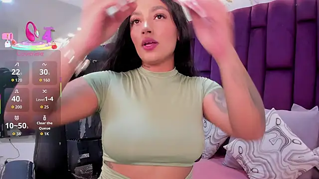 emma carterr1 online show from December 20, 2025, 8:05 pm