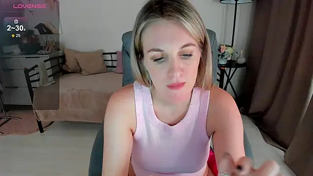 Snapshot of I_D_A chatting on January 28, 2025, 7:22 am I D A online show from January 28, 2025, 7:22 am