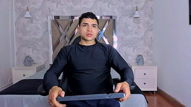 Snapshot of gerson_zt chatting on October 23, 2025, 6:39 pm gerson zt online show from October 23, 2025, 6:39 pm