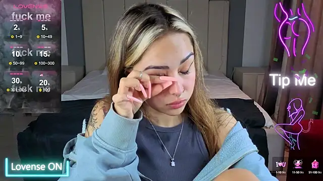 baby  kim online show from October 10, 2025, 9:25 pm